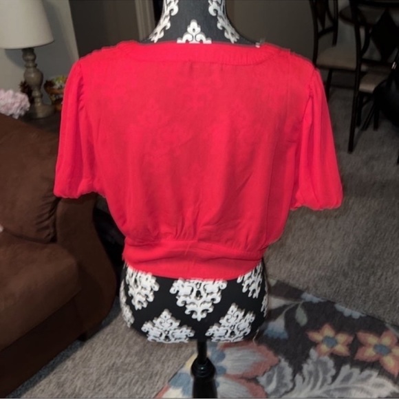 Fashion nova red crop top - Picture 5 of 6